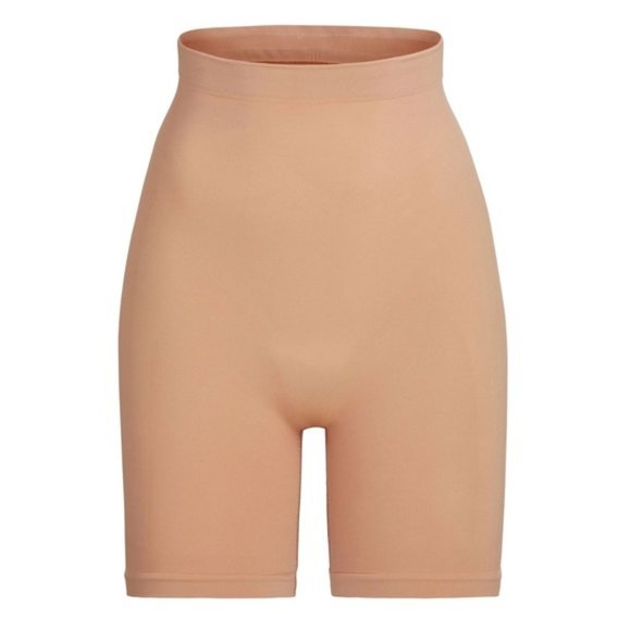 SKIMS Other - SKIMS Sculpting Short Above the Knee Ochre S/M
